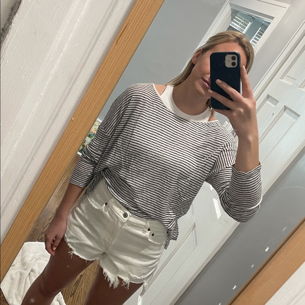 Vince striped long sleeve tee